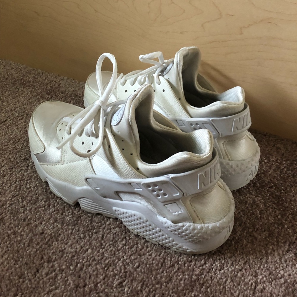 White Huraches